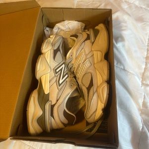 New balance 9060